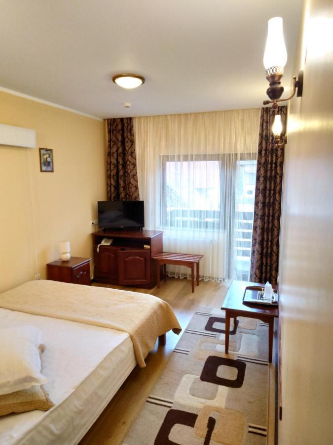Pensiunea Musatinii Putna  Extérieur photo